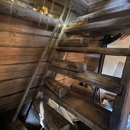 Elaemyksellinen Majoitus Aitassa * Kokkola (Karleby)